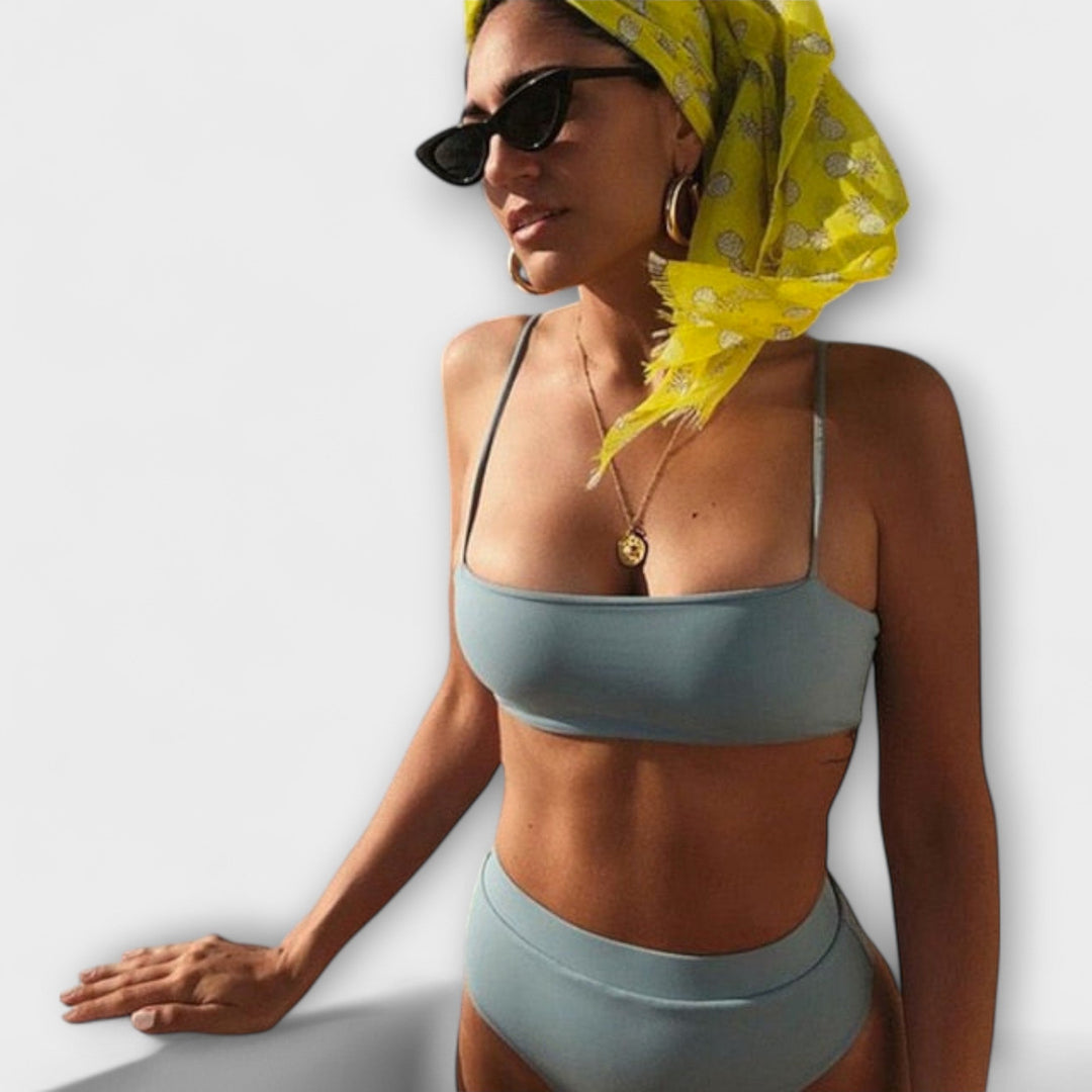Cláudia | Bikini