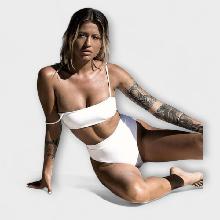 Cláudia | Bikini