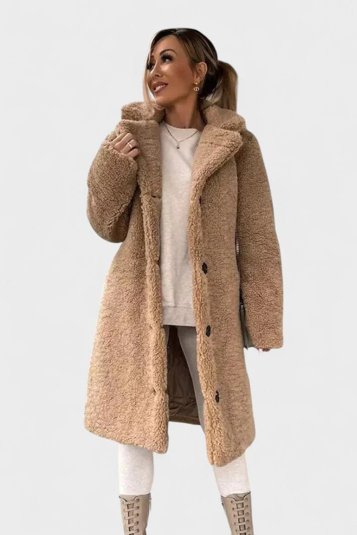 Odete | Elegante casaco teddy em design lussuoso