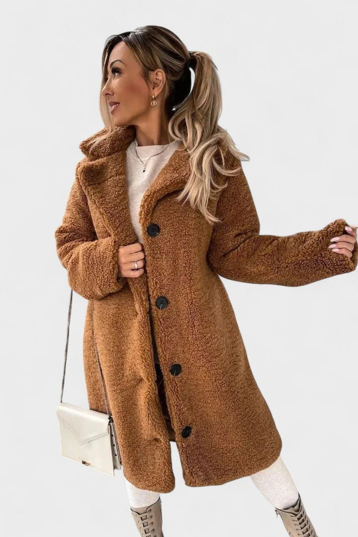 Odete | Elegante casaco teddy em design lussuoso