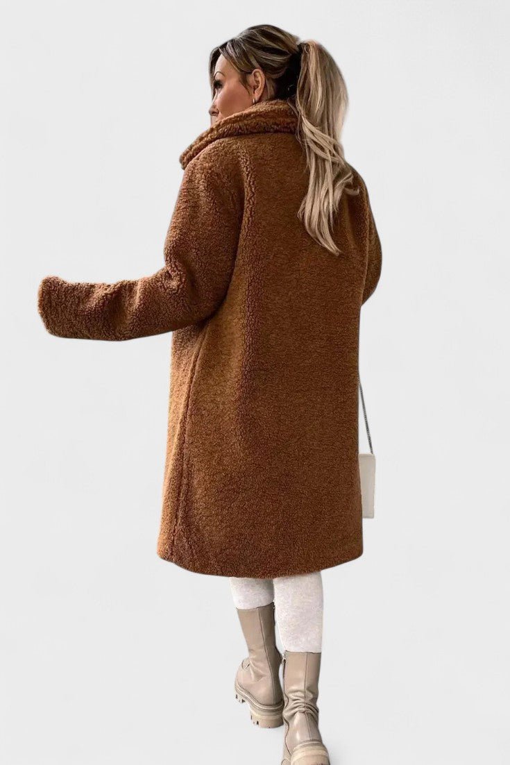 Odete | Elegante casaco teddy em design lussuoso