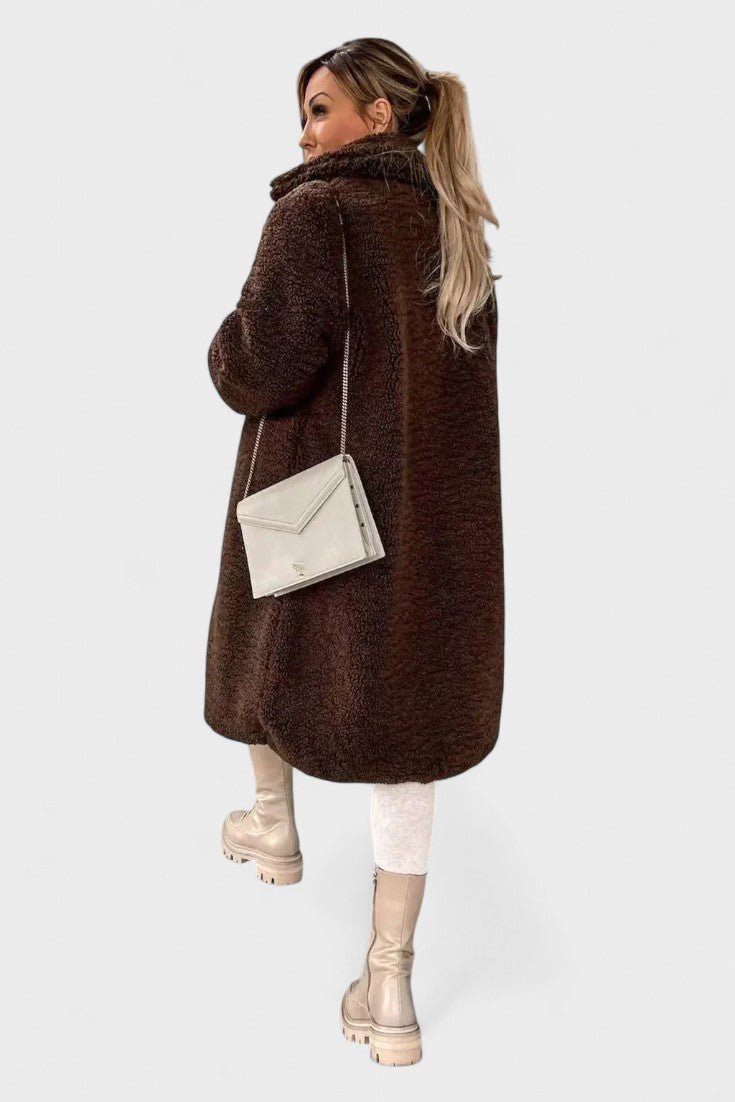 Odete | Elegante casaco teddy em design lussuoso