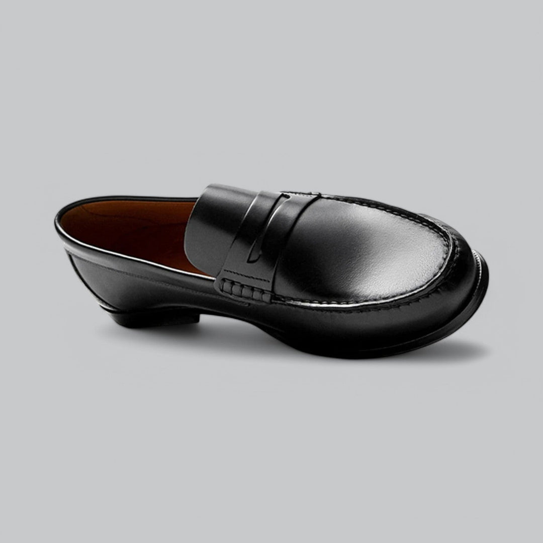 Carlos | Elegantes mocassins em pele