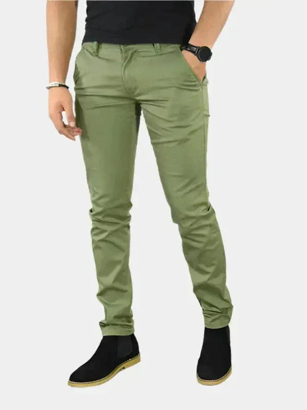 Bruno | Calças slim fit essentials