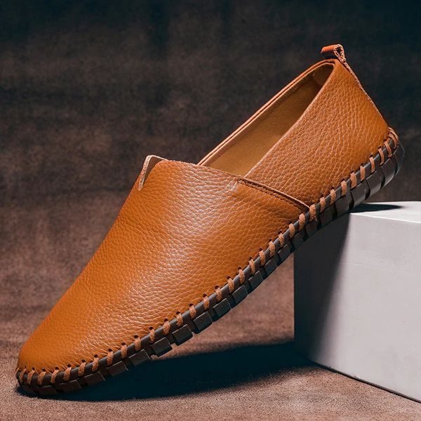 Vítor | Mocassins em pele feitos à mão