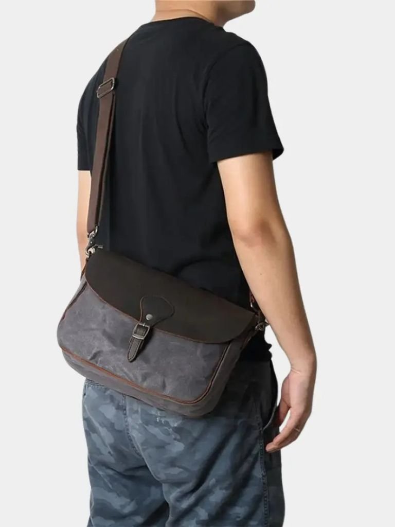 Adelino | Mala messenger windsor