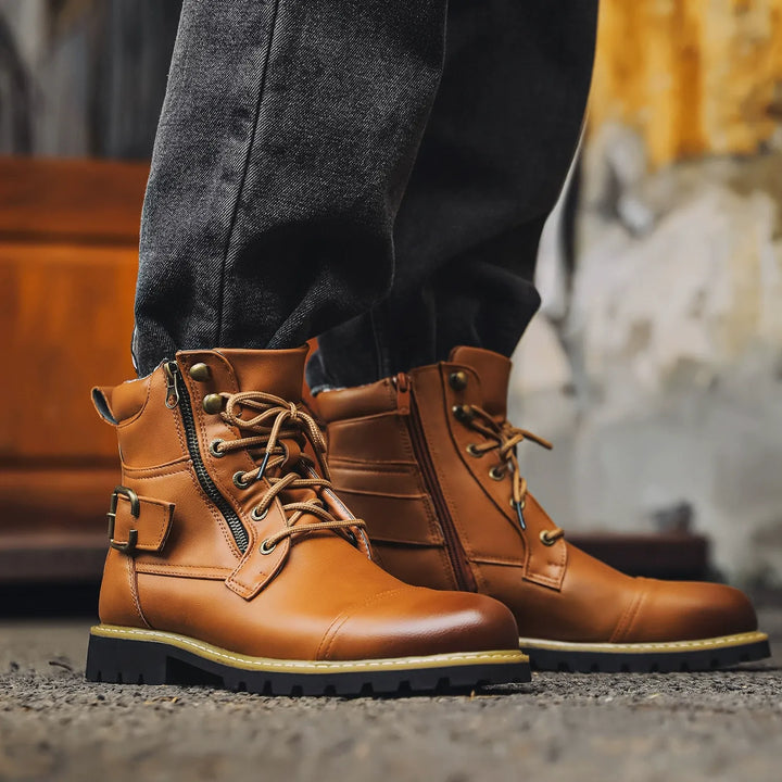 Paulo | Botas com lacci