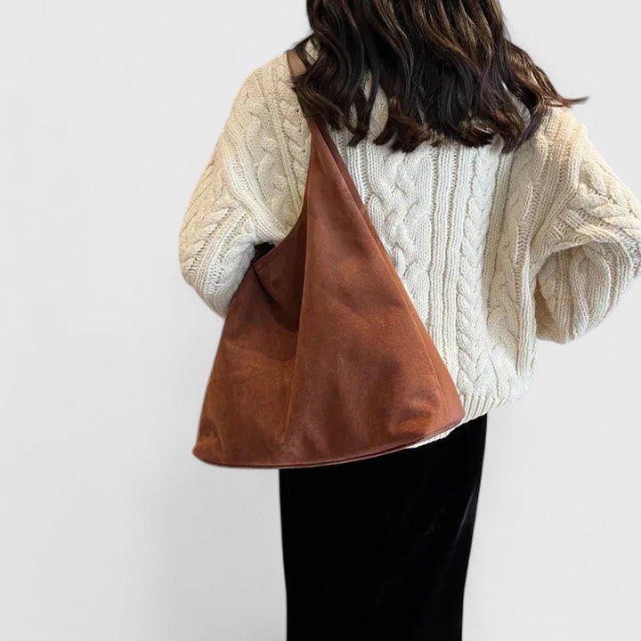Helena | Mala