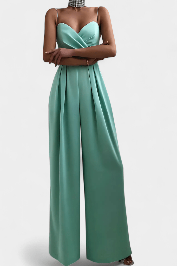 Vera | Overall